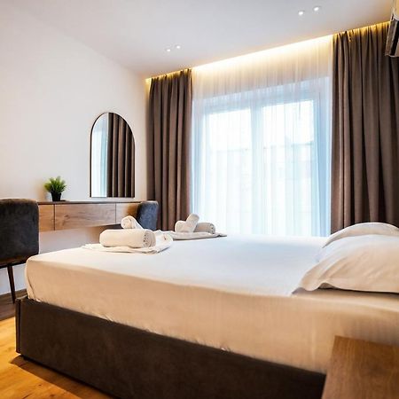 Hidden Gem Tirana 2Br Comfort In Historic Zone Kültér fotó