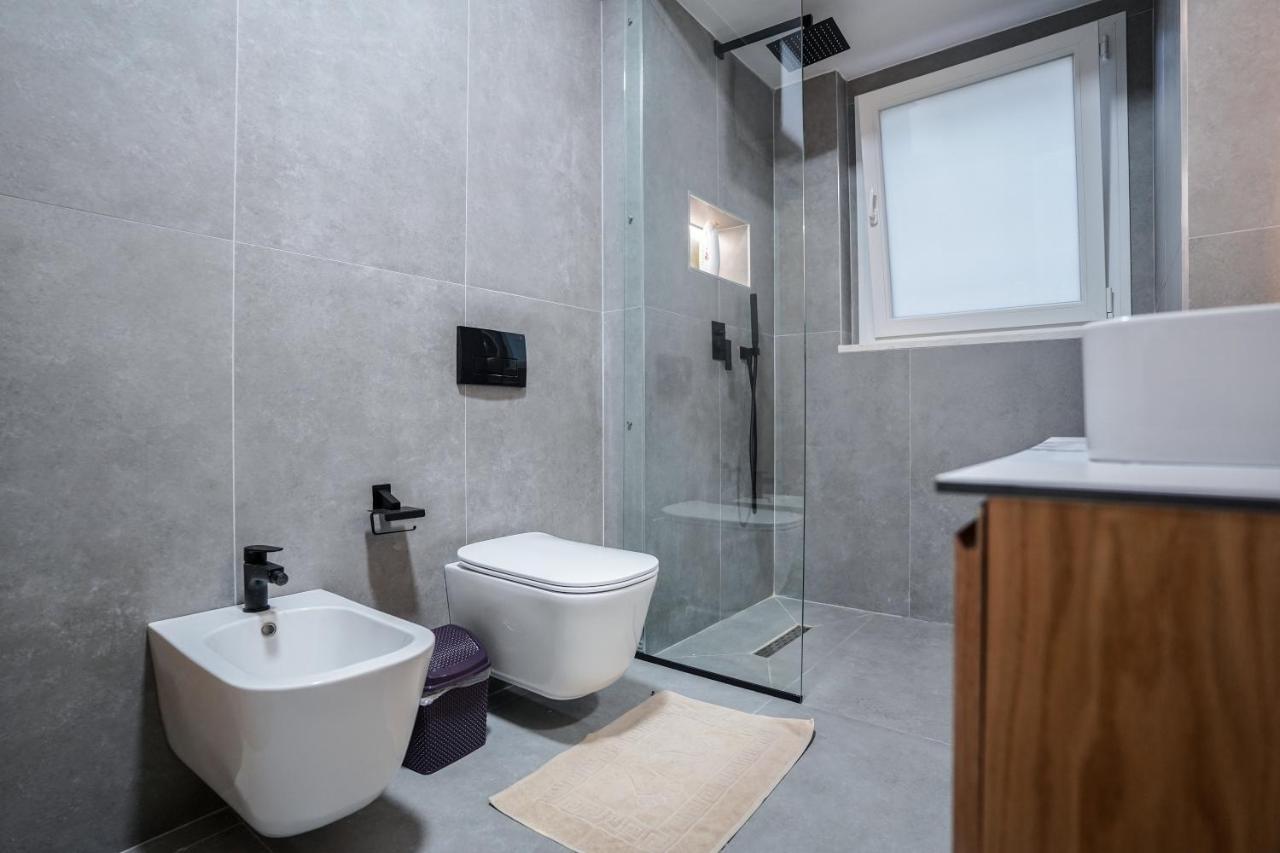 Hidden Gem Tirana 2Br Comfort In Historic Zone Kültér fotó