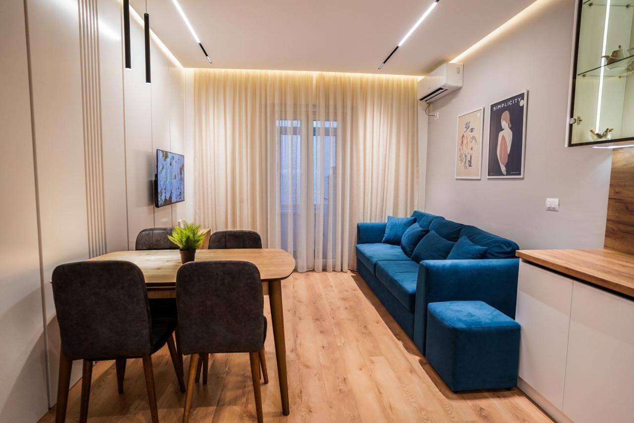 Hidden Gem Tirana 2Br Comfort In Historic Zone Kültér fotó